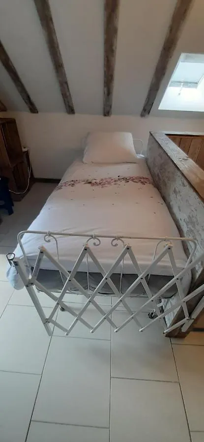בית נופש שרלרואה La P'Tite Maison בלגיה